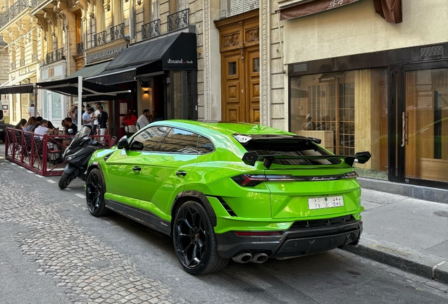 Lamborghini Urus Performante