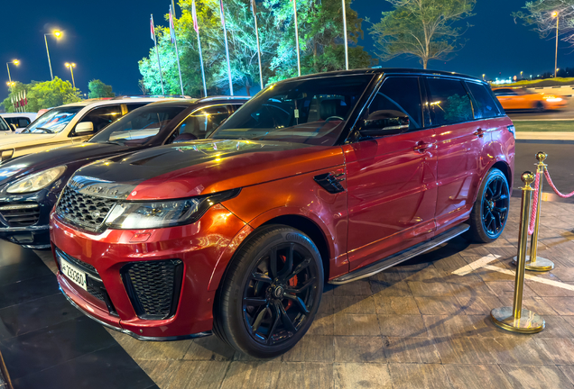 Land Rover Range Rover Sport SVR 2018 Carbon Edition