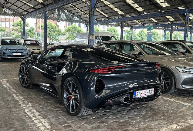 Lotus Emira