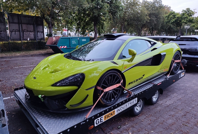 McLaren 620R