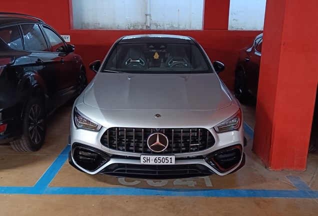 Mercedes-AMG CLA 45 S Shooting Brake X118