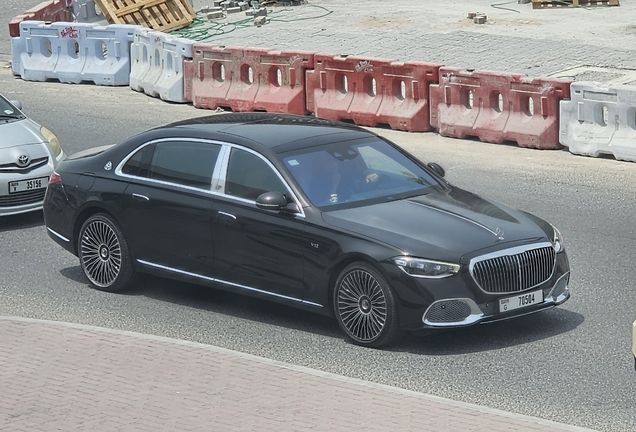 Mercedes-Maybach Brabus S 680 X223