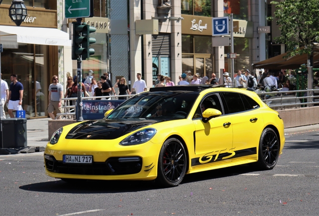 Porsche 971 Panamera GTS Sport Turismo