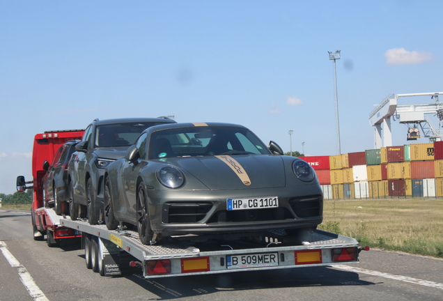 Porsche 992 Carrera GTS