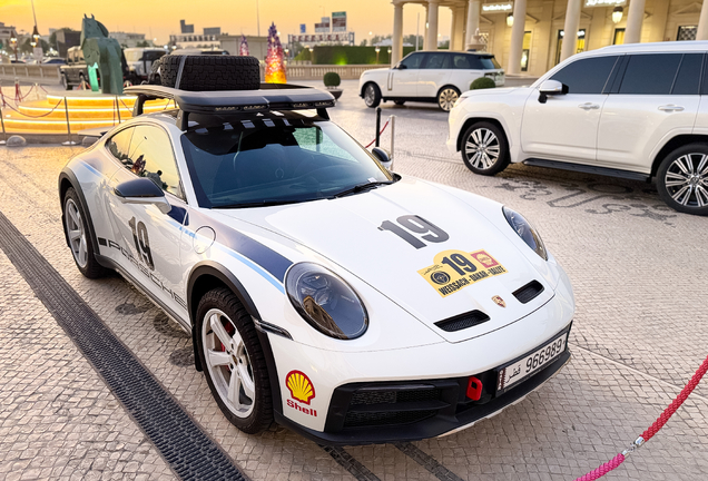 Porsche 992 Dakar