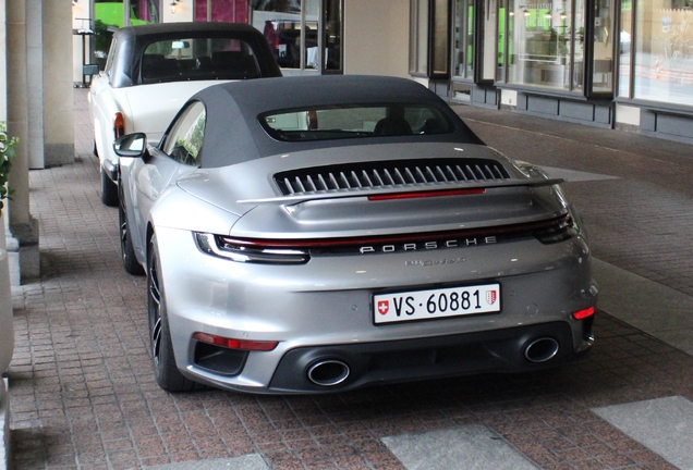 Porsche 992 Turbo S Cabriolet