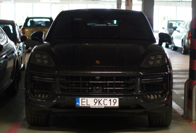Porsche Cayenne Coupé Turbo E-Hybrid
