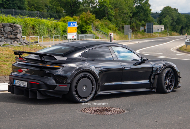 Porsche Taycan Turbo GT Manthey Racing