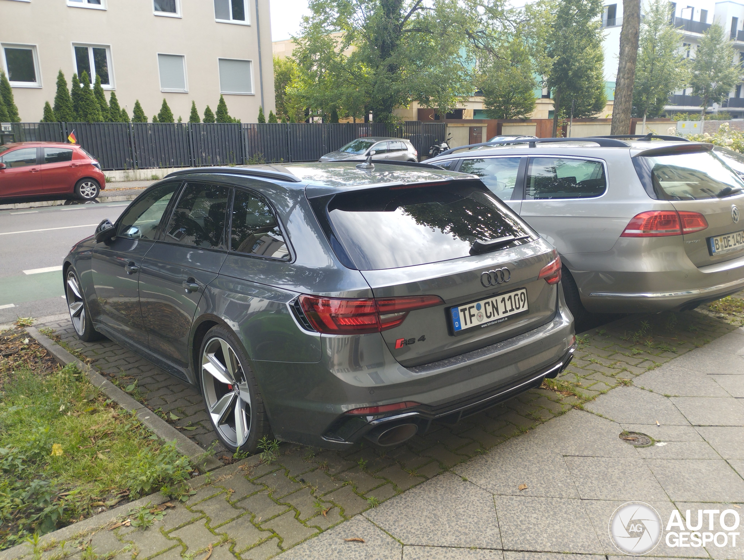 Audi RS4 Avant B9