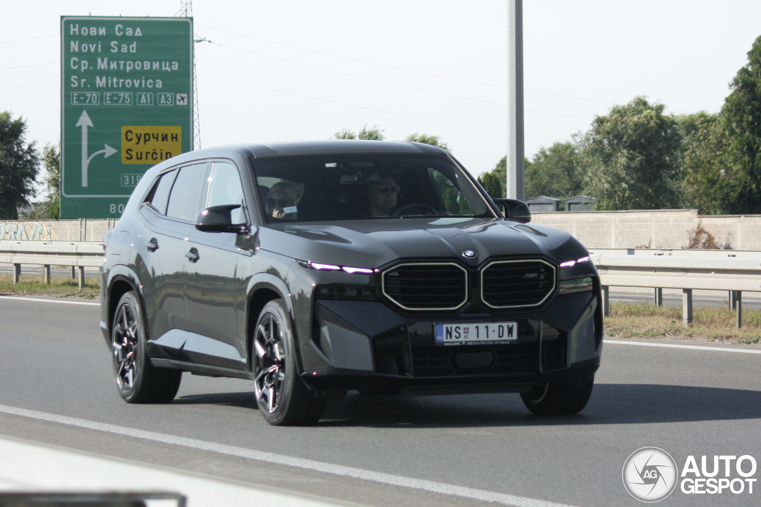 BMW XM G09