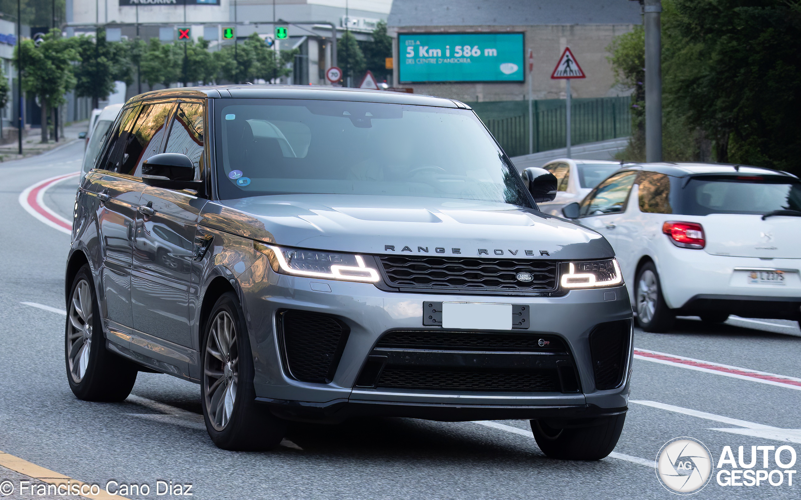 Land Rover Range Rover Sport SVR 2018