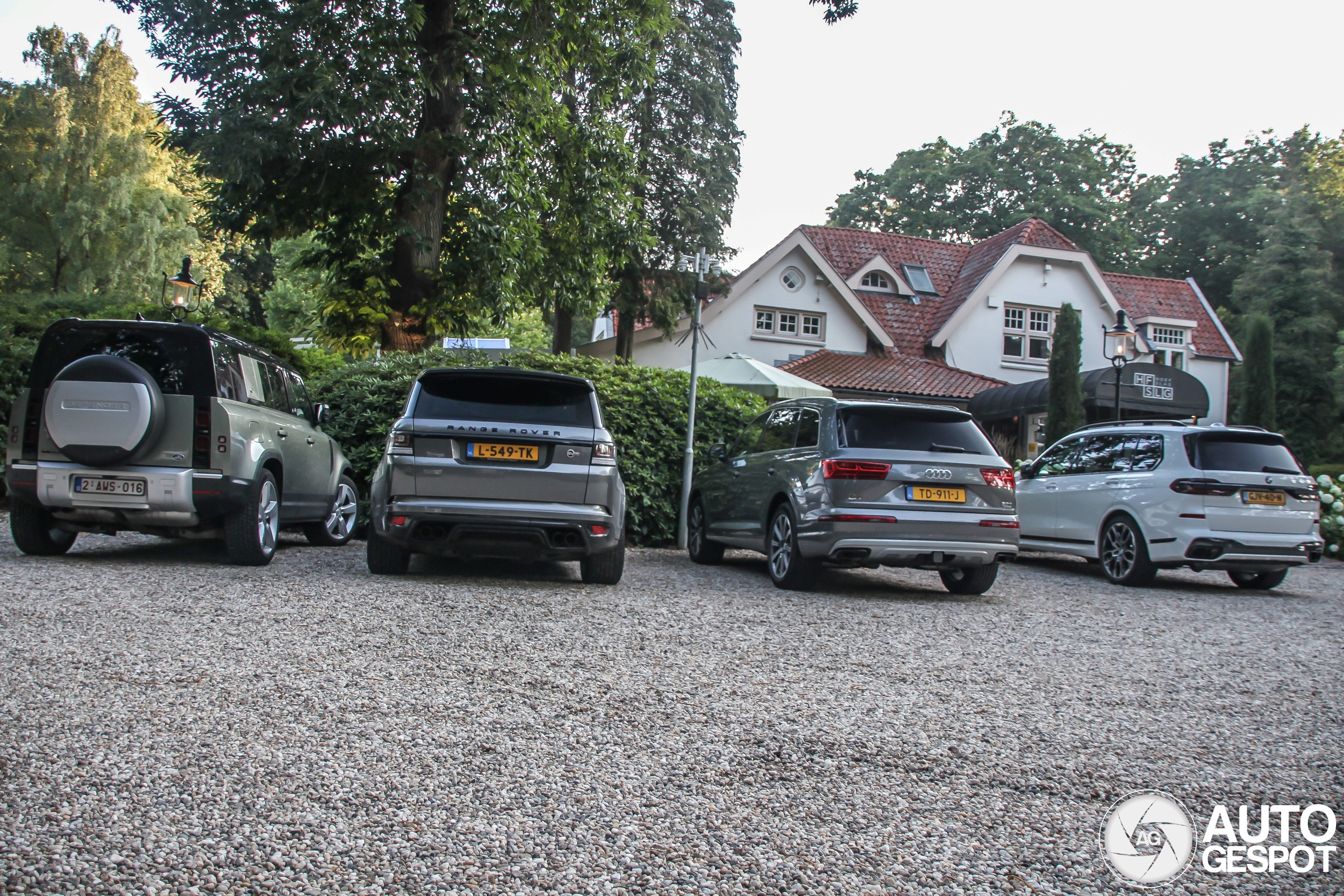 Land Rover Range Rover Sport SVR