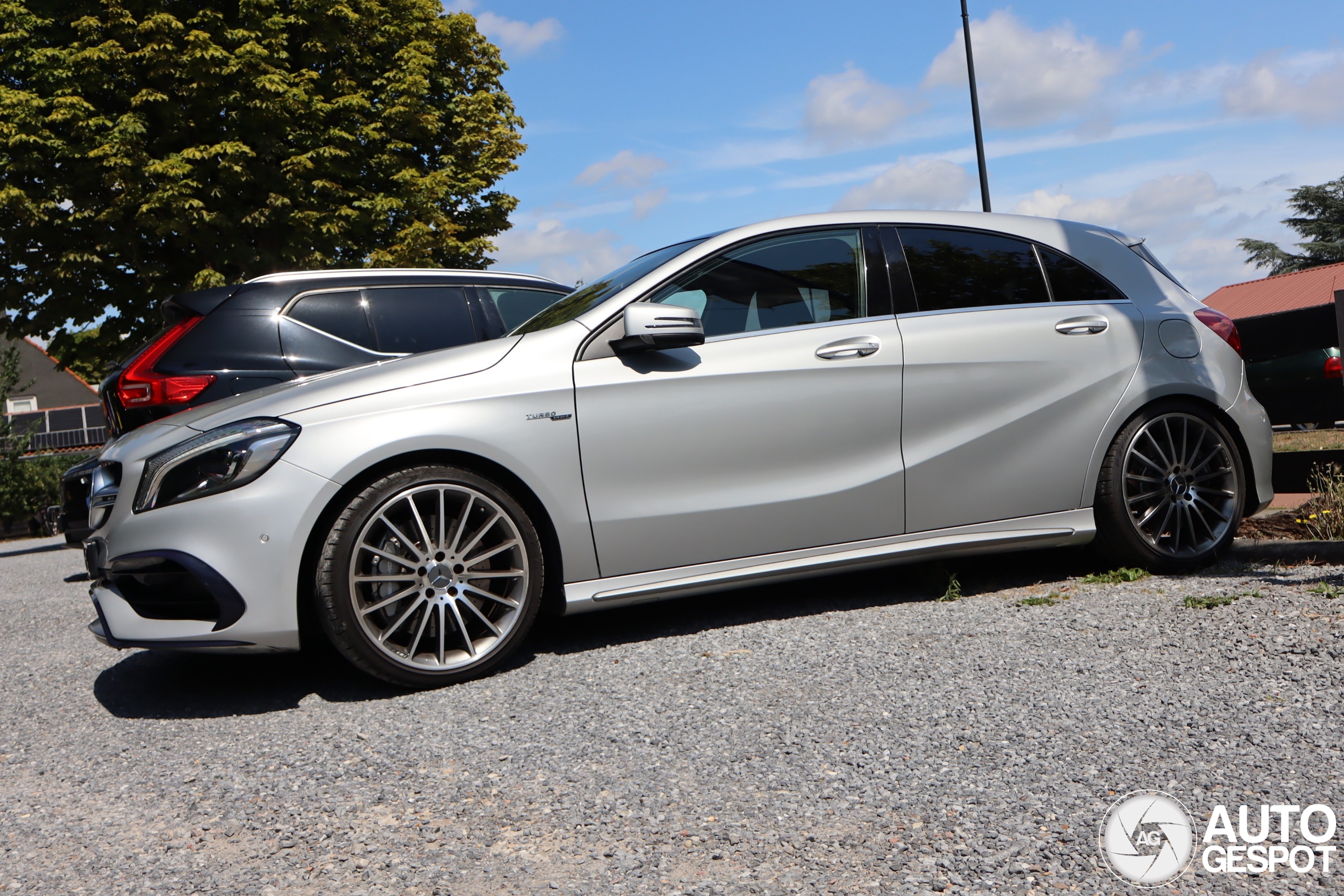 Mercedes-AMG A 45 W176 2015