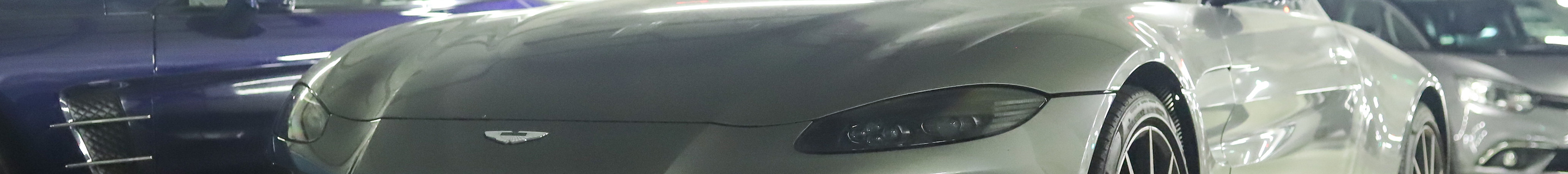 Aston Martin V8 Vantage 2018