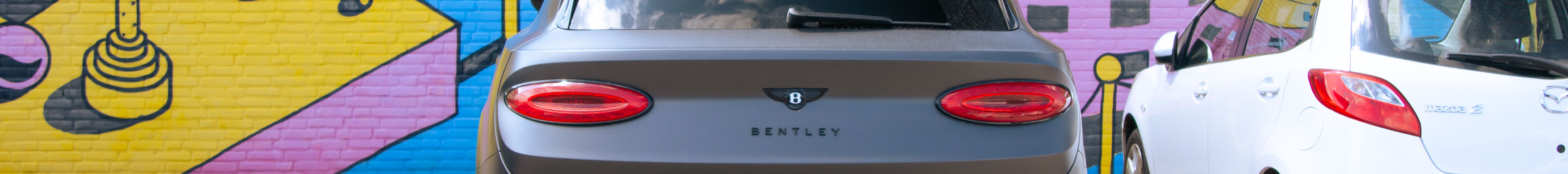Bentley Bentayga Hybrid 2021