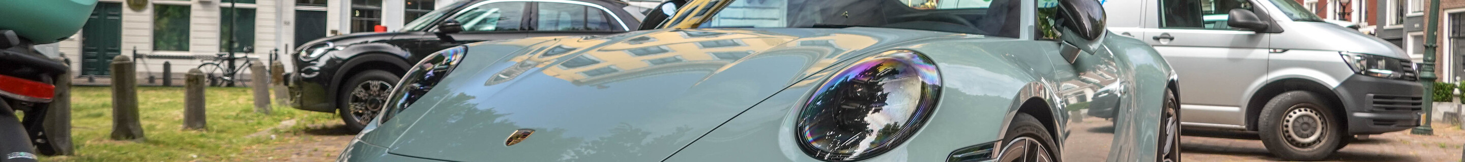 Porsche 992 Carrera 4 GTS Cabriolet MkII