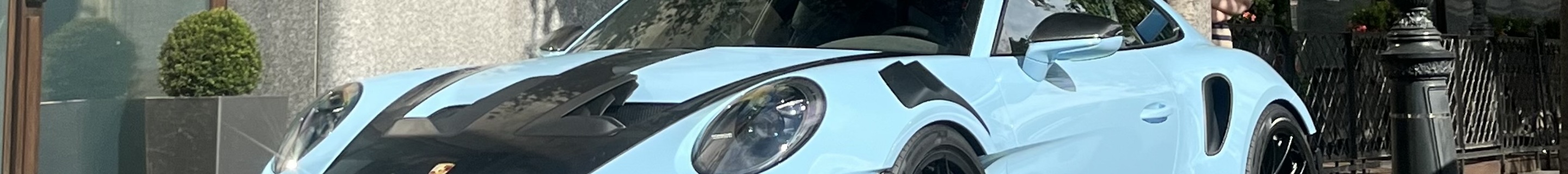 Porsche 992 GT3 RS Weissach Package