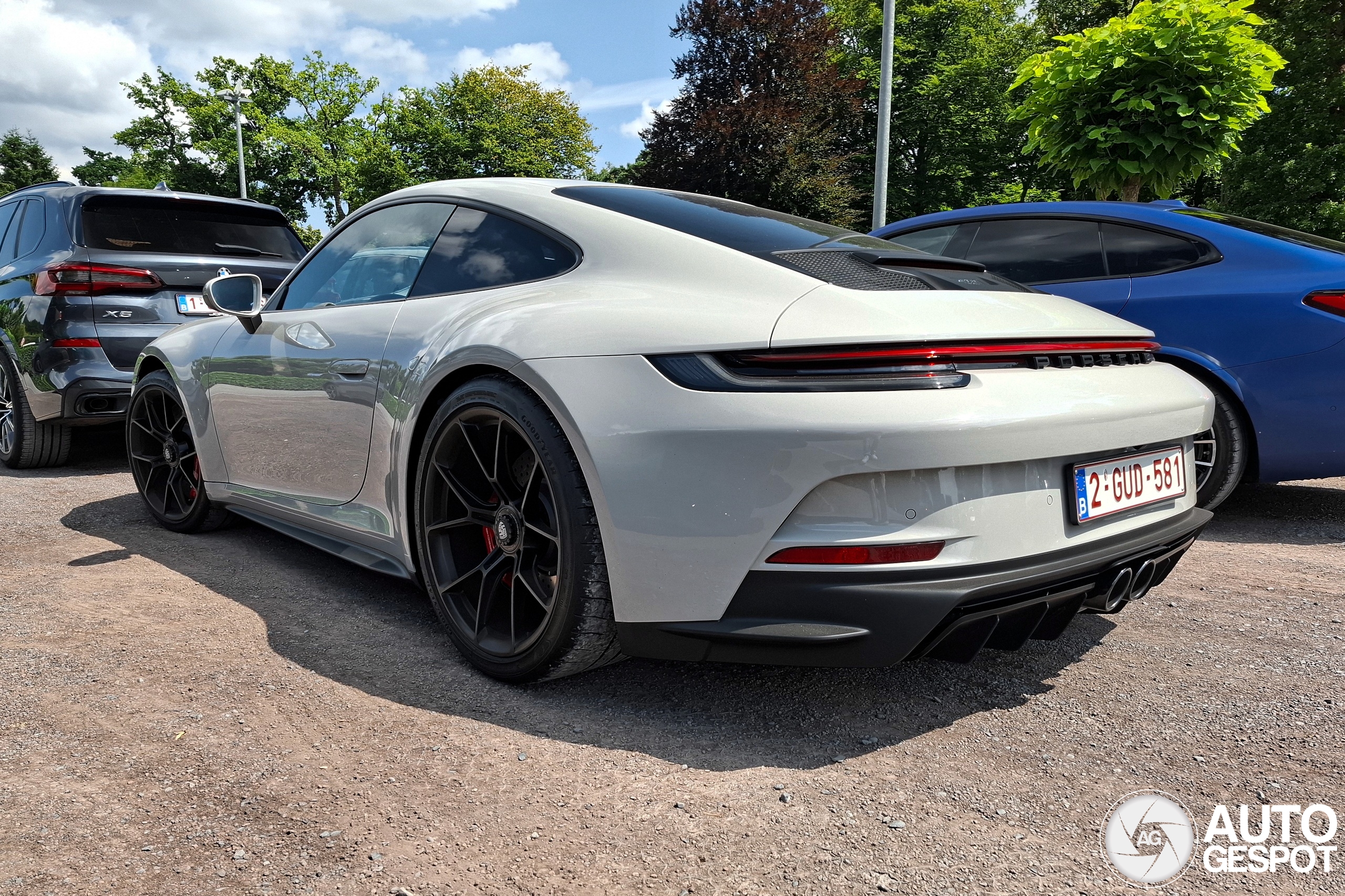 Porsche 992 GT3 Touring