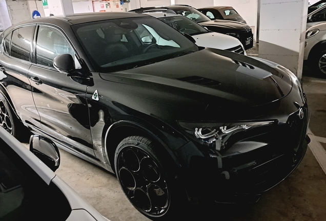 Alfa Romeo Stelvio Quadrifoglio 2023