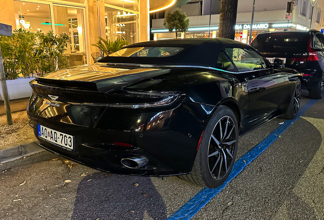 Aston Martin DB11 V8 Volante