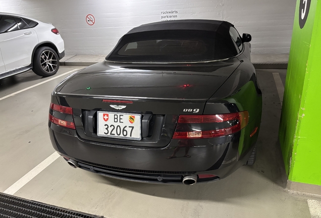 Aston Martin DB9 Volante