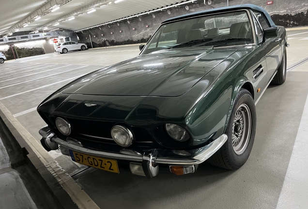 Aston Martin V8 Volante 1978-1990