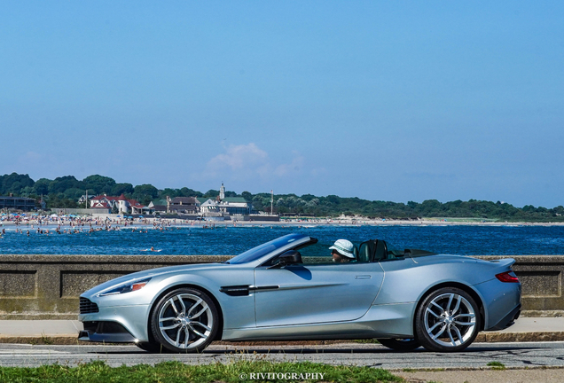 Aston Martin Vanquish Volante