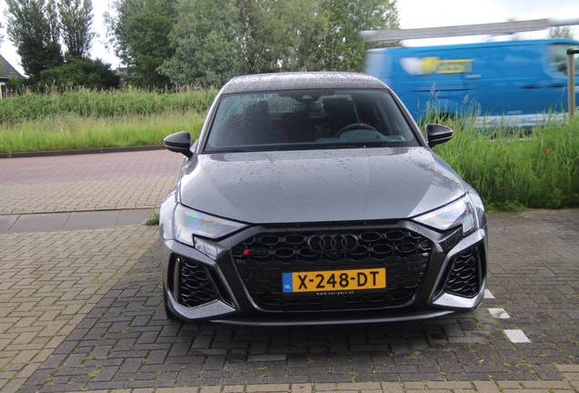 Audi RS3 Sedan 8Y