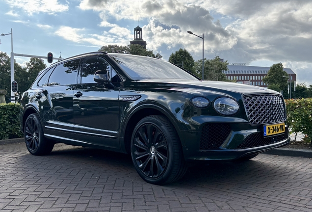 Bentley Bentayga EWB Mulliner