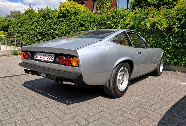 Ferrari 365 GTC/4