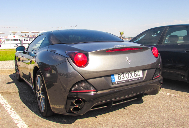 Ferrari California