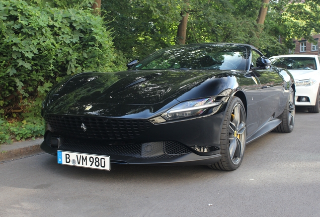 Ferrari Roma Spider
