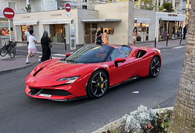 Ferrari SF90 Spider
