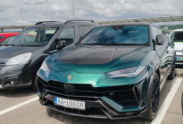 Lamborghini Urus Performante