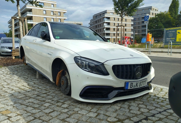 Mercedes-AMG C 63 S W205 2018