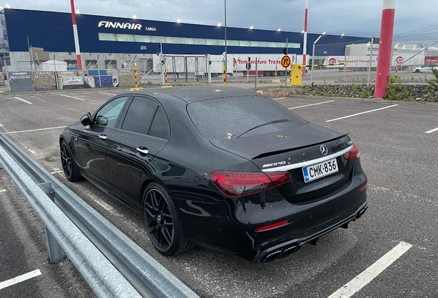 Mercedes-AMG E 63 S W213 2021