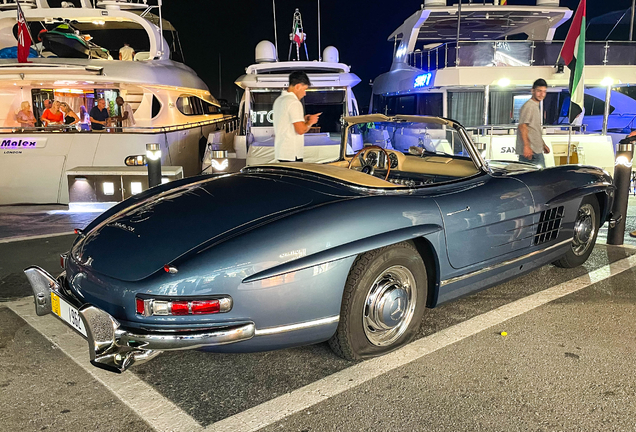 Mercedes-Benz 300SL Roadster