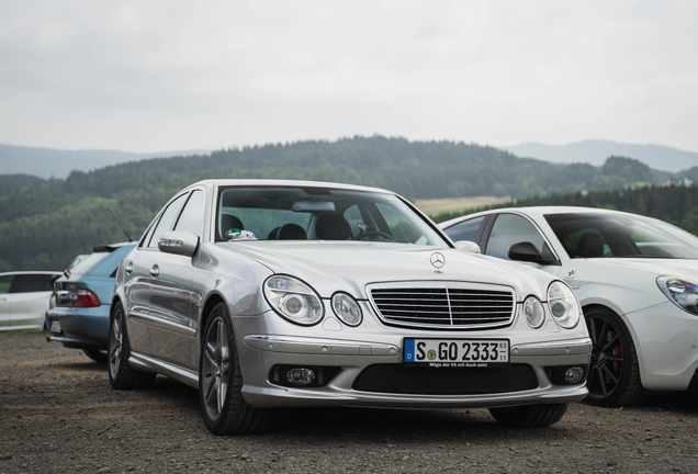 Mercedes-Benz E 55 AMG