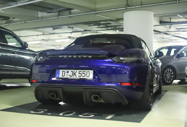 Porsche 718 Spyder