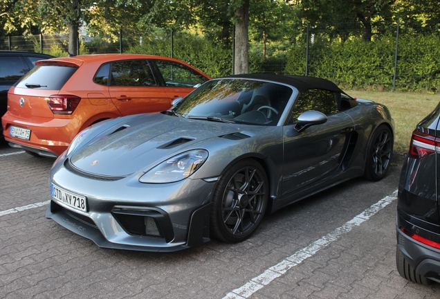 Porsche 718 Spyder RS