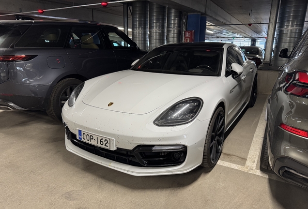 Porsche 971 Panamera Turbo S E-Hybrid