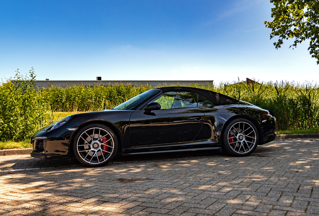 Porsche 991 Carrera 4 GTS Cabriolet MkII