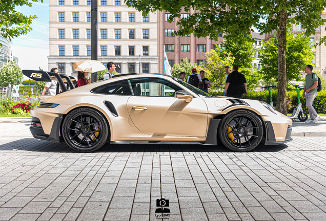 Porsche 992 GT3 RS Weissach Package
