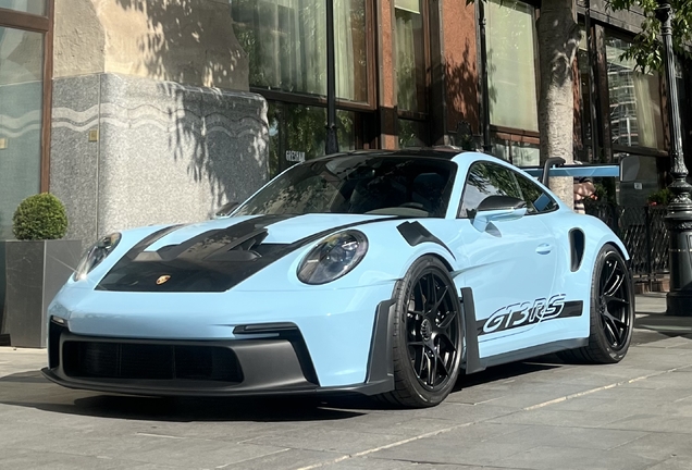 Porsche 992 GT3 RS Weissach Package