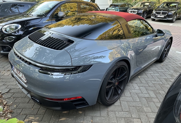 Porsche 992 Targa 4 GTS