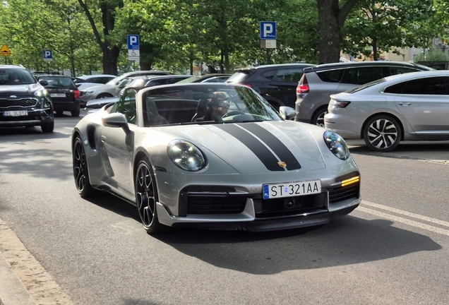 Porsche 992 Turbo Cabriolet