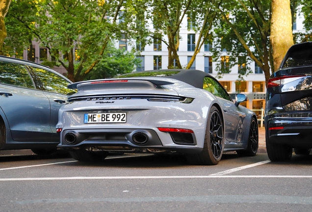 Porsche 992 Turbo S Cabriolet