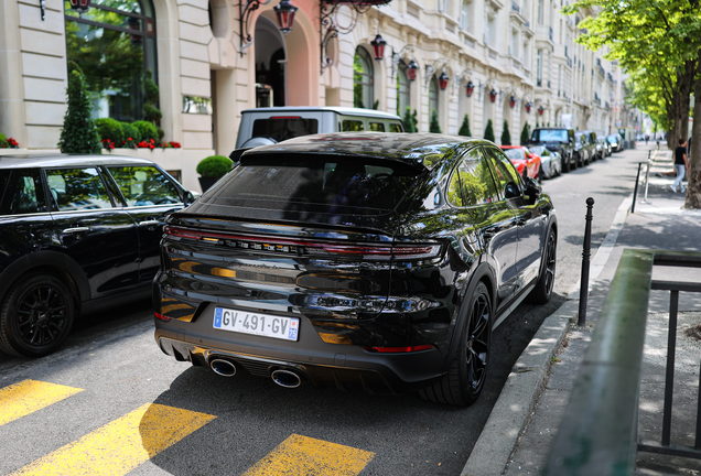 Porsche Cayenne Coupé Turbo E-Hybrid