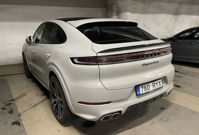 Porsche Cayenne Coupé Turbo E-Hybrid
