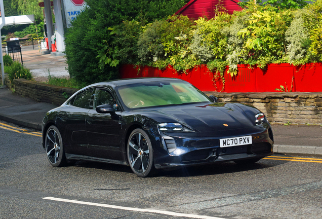 Porsche Taycan Turbo